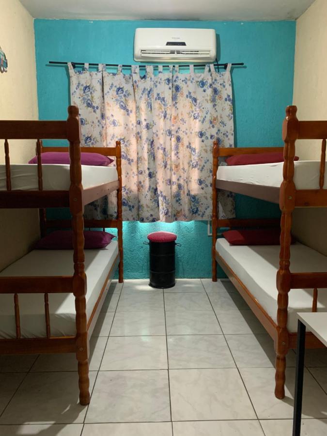 Fica, Vai Ter Bolo Hostal *